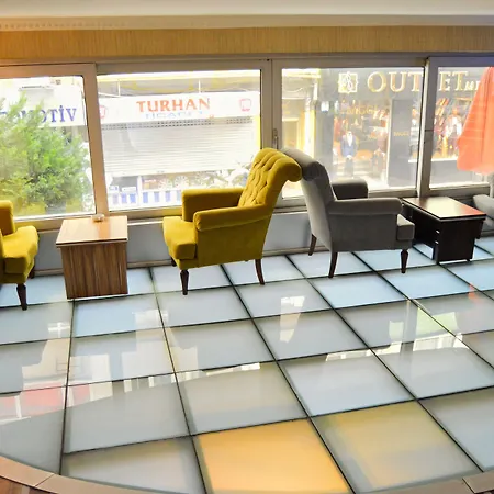 Comfort Downtown Hotel 4*