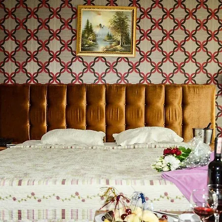 Comfort Downtown فندق 4*