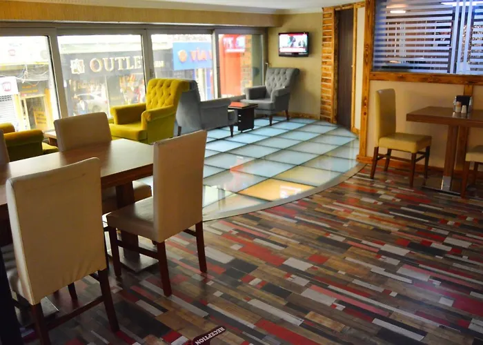 ホテル Comfort Downtown 4*