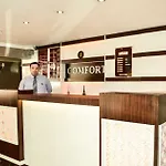 Comfort Downtown فندق 4*
