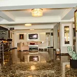فندق Comfort Downtown